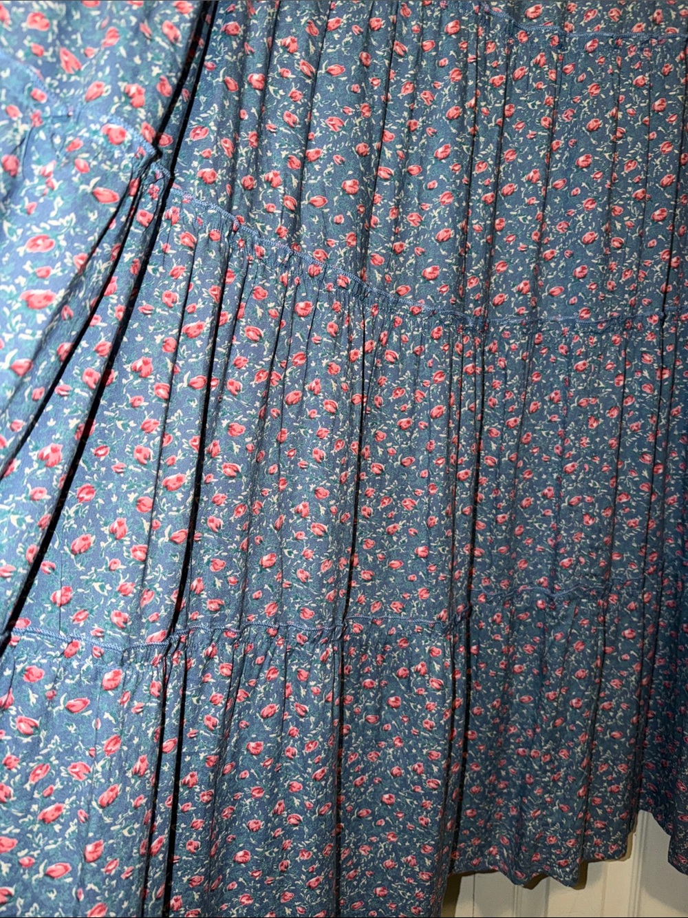 April Cornell LN Long Blue and pink floral maxi dress, sleeveless tiered XL - Picture 9 of 12